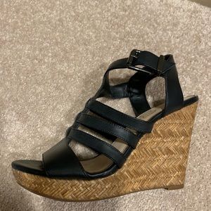 Jessica Simpson Wedges
